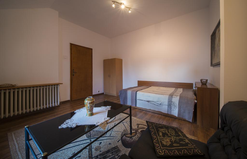 Sunny Apartment Sofia Eksteriør bilde