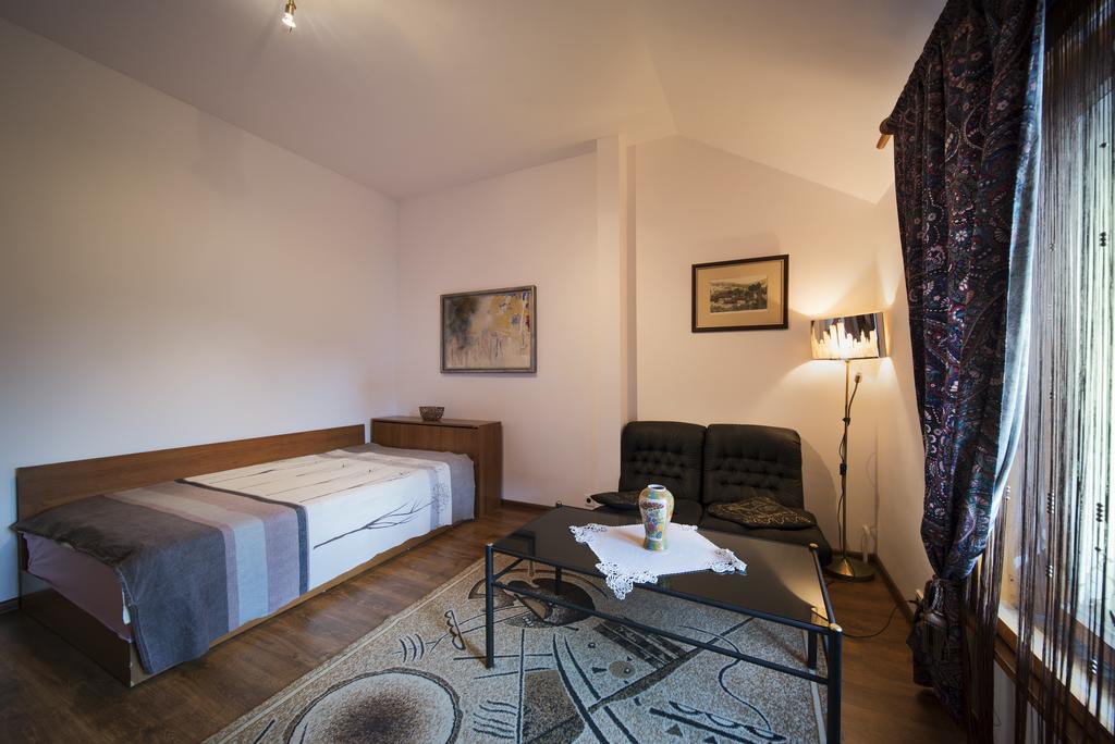 Sunny Apartment Sofia Eksteriør bilde